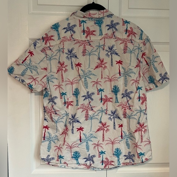 Amongst Others Short Sleeve Button Down Palm Tree Shirt - Picture 3 of 3